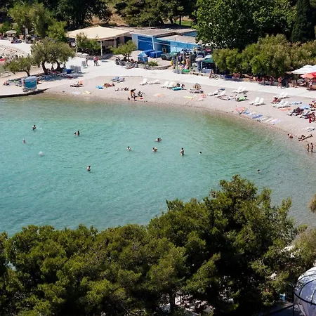 Private Garden Apartment Vodice