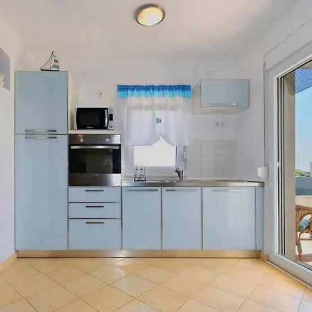 Apartment Private Garden