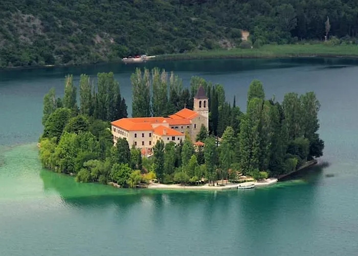 Private Garden * ヴォディツェ